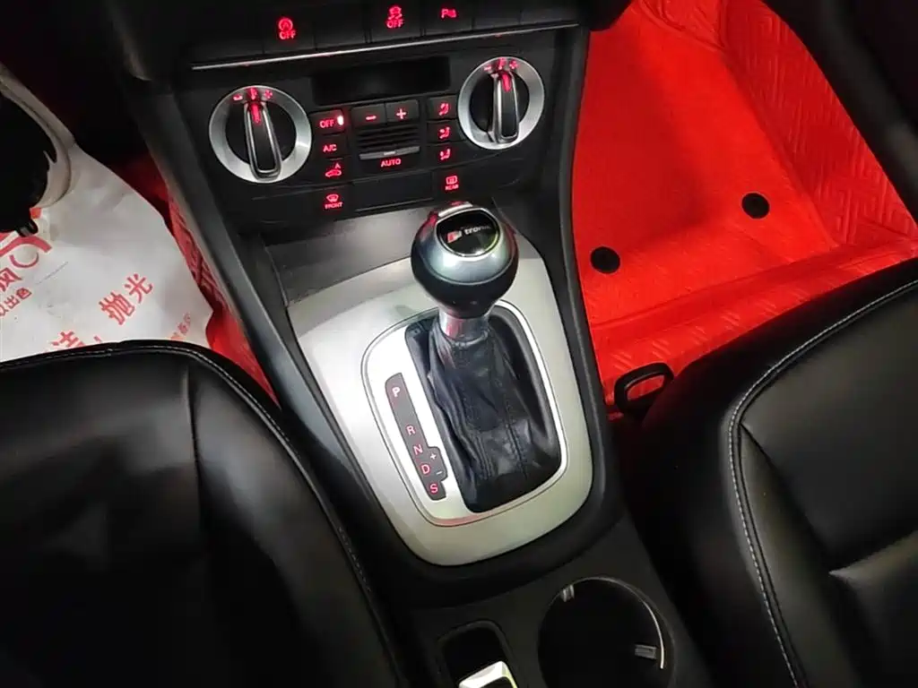 Audi Q3 2016 30 TFSI Heritage Edition Smart Leader фото 14