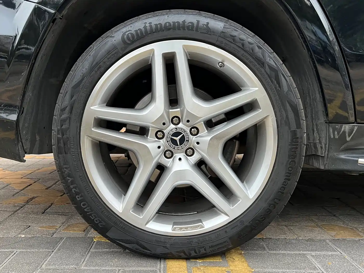 Mercedes-Benz GL-Class фото 12