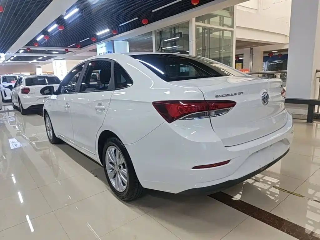 Фото 5 - Buick Excelle