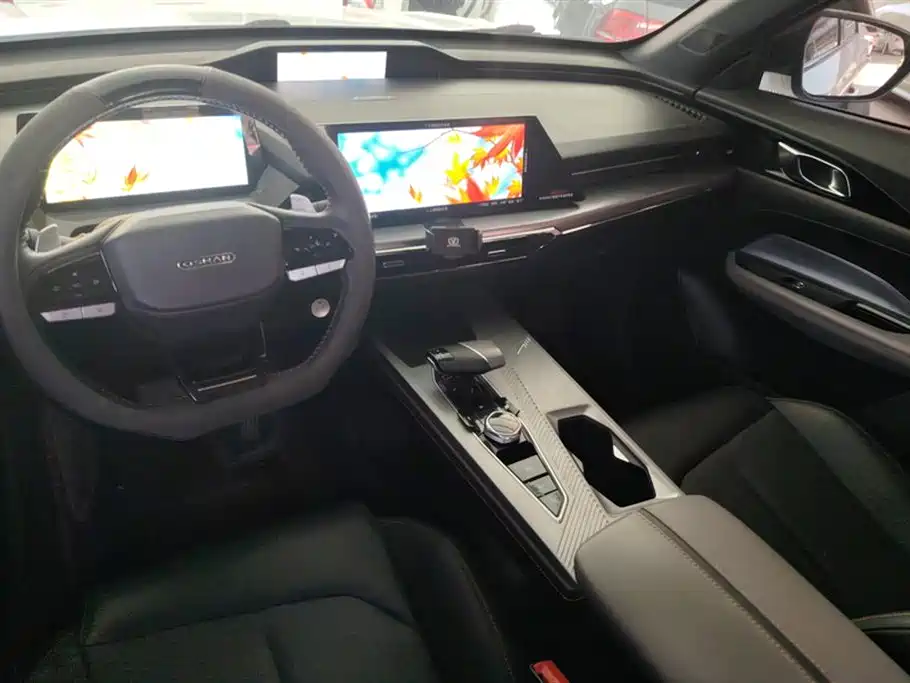 CHANGAN CHANGAN AUCHAN Z6 NEW ENERGY