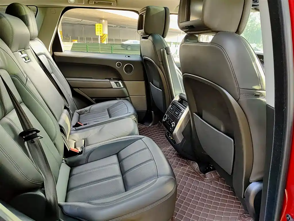 Land Rover Range Rover Sport 2019 3.0 L6 HSE DYNAMIC фото 11