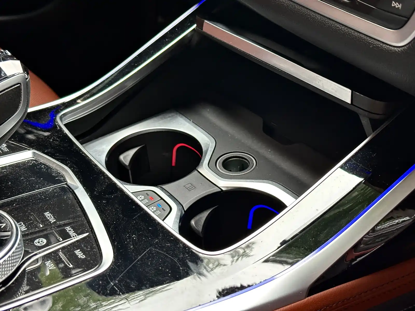 Photo 12 - BMW X7