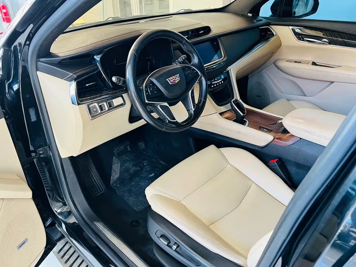 Cadillac XT5 2016 25T Technology Model фото 18