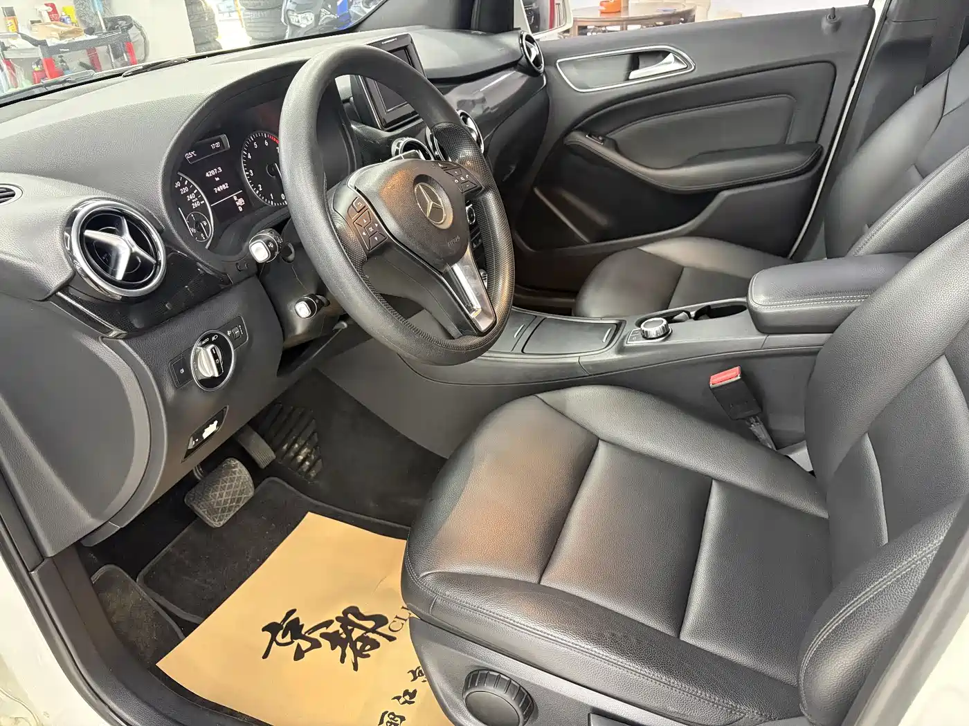 Mercedes-Benz B-Class 2012 B 180 фото 7