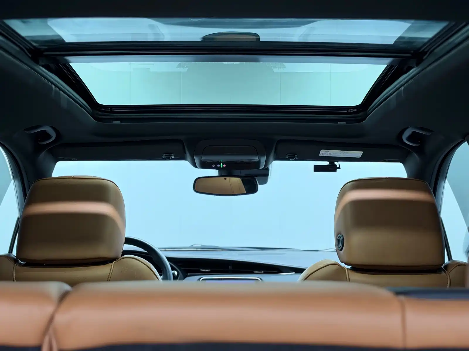 Фото 31 - Cadillac XT4
