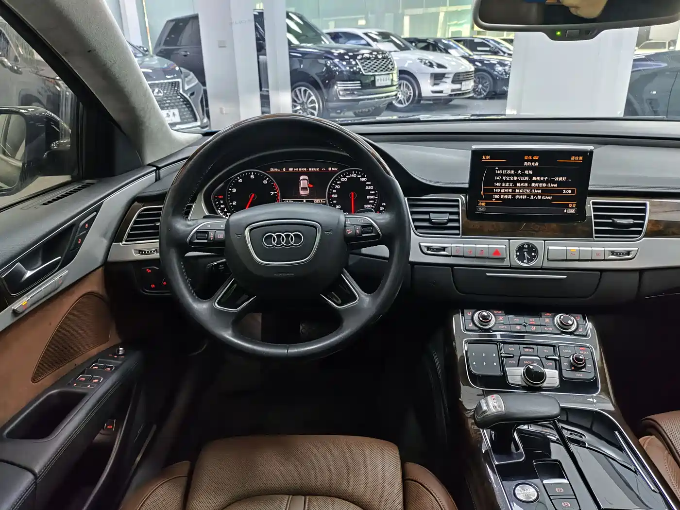 Audi A8 2017 A8L 45 TFSI quattro Luxury фото 10