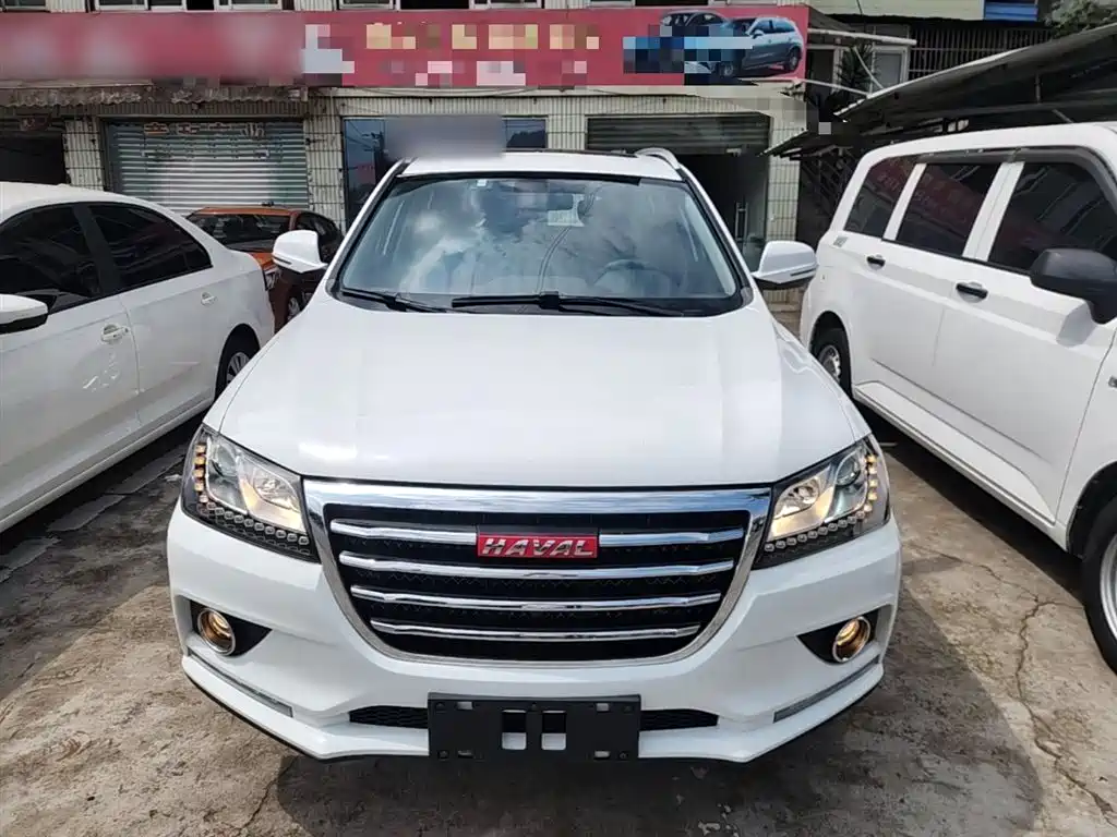 Haval H2 2015 1.5T Automatic 2WD Elite Edition фото 3
