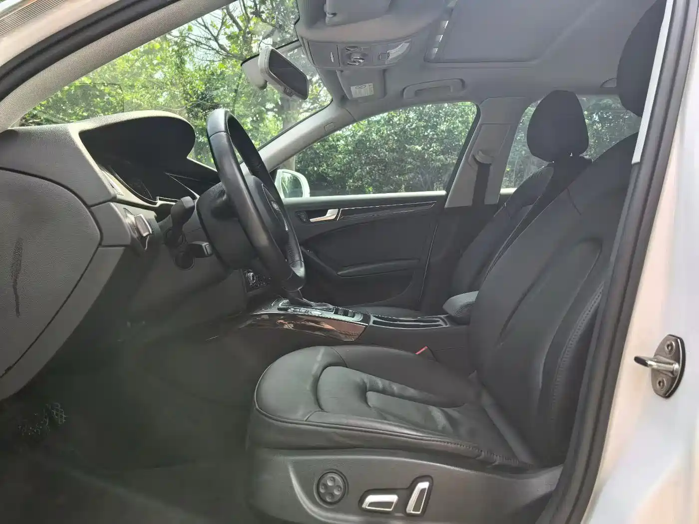 Фото 7 - Audi A4L