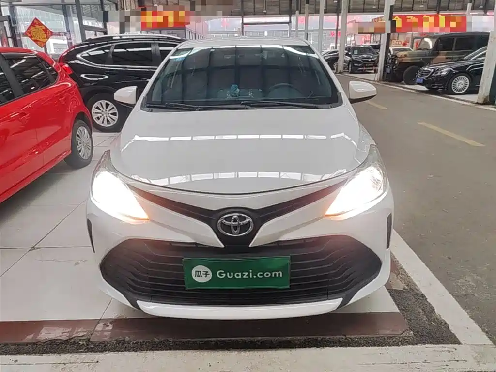 Toyota Vios 2017 1.5L CVT Pioneer фото 3