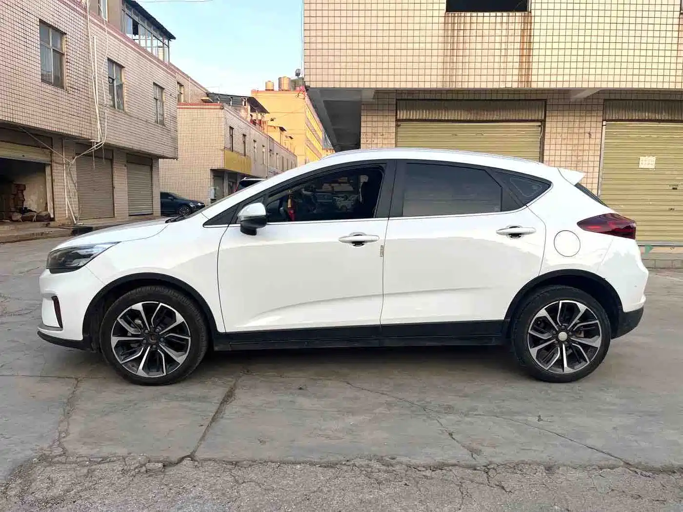 Geely Emgrand GS 2021 2019 1.4T CVT Elegance Pro