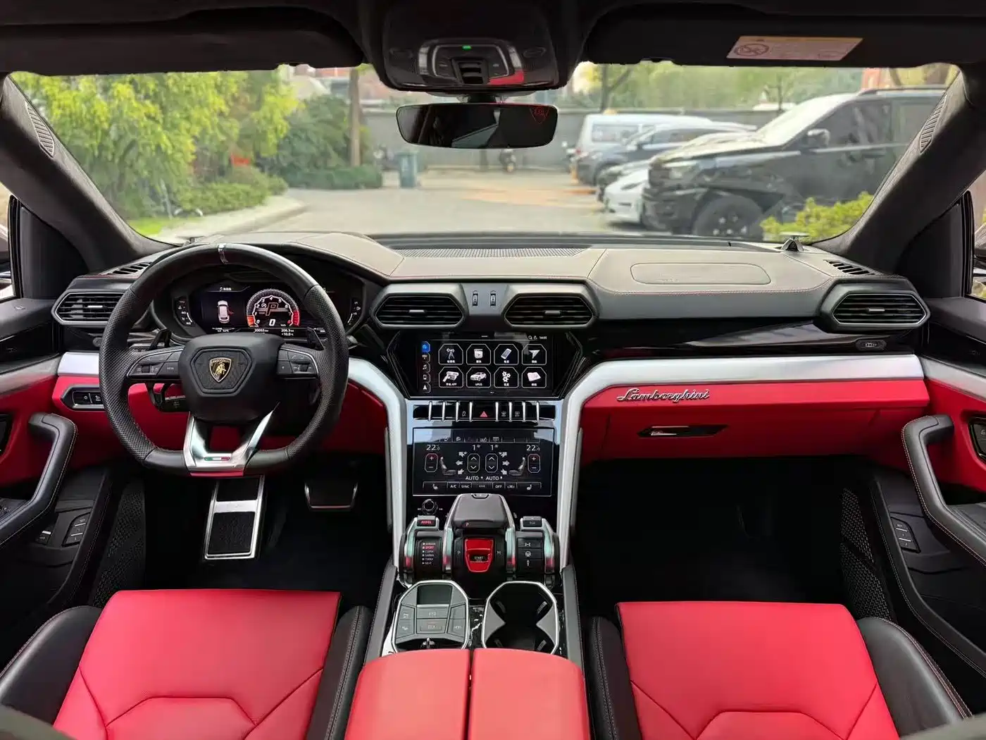 Lamborghini Urus 2018 4.0T V8 фото 4