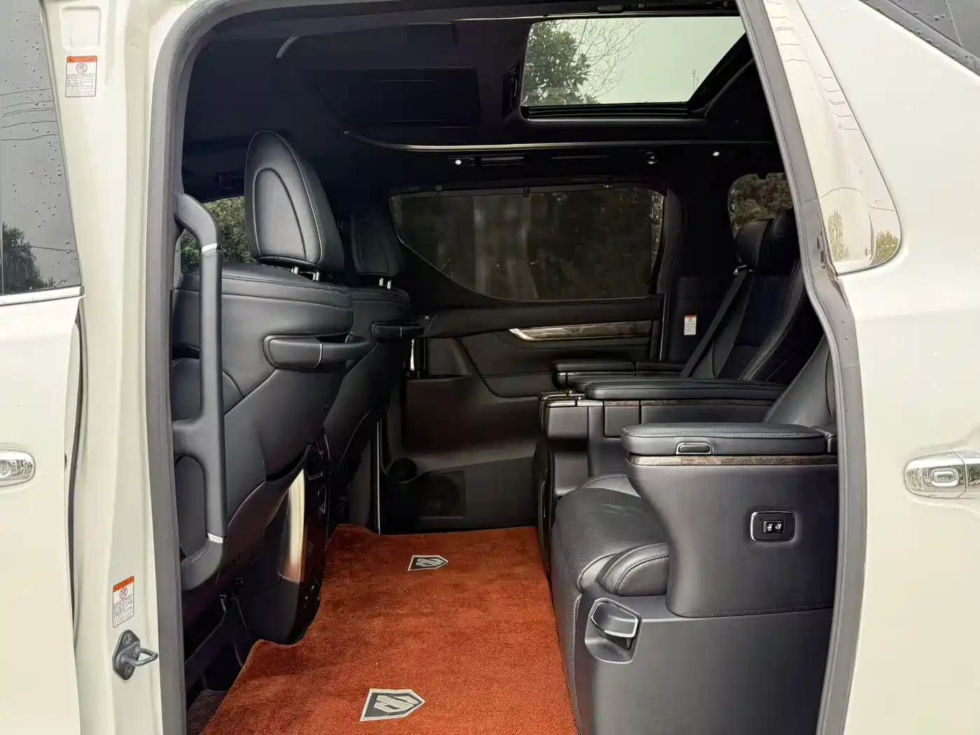 Toyota Alphard 2018 Facelift 3.5L Premium Edition фото 9