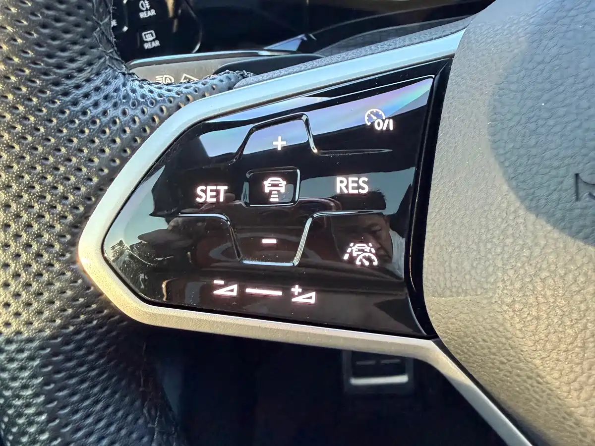 Volkswagen Golf GTI 2023 380TSI DSG GTI фото 17