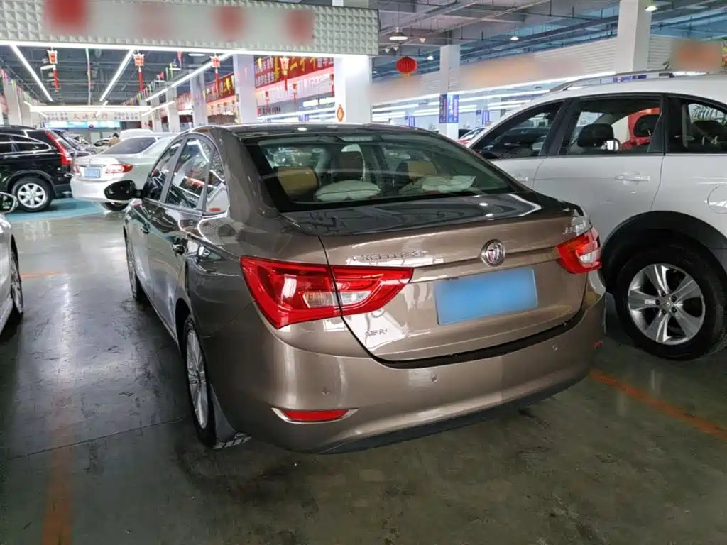 Buick Excelle 2016 15N Automatic Elite фото 5