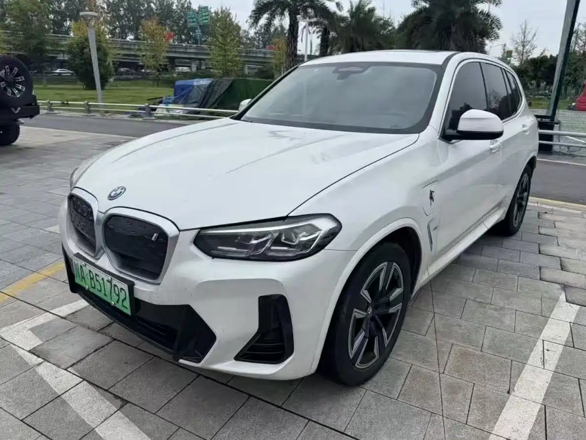 BMW iX3 2024 2023 Leading Type