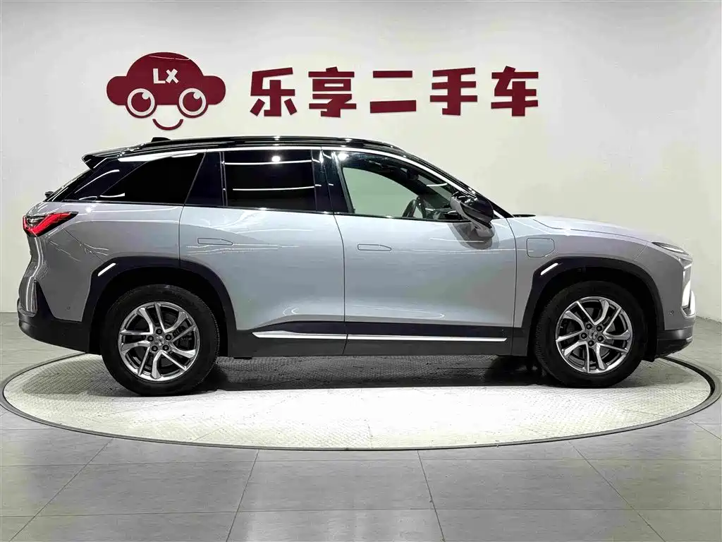 Фото 6 - NIO ES6