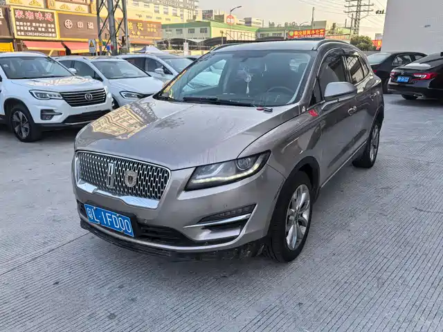 LINCOLN MKC