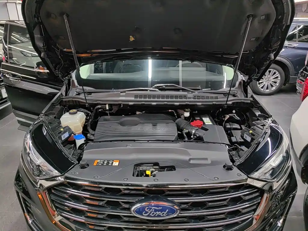 Ford Edge 2022 2021 PLUS EcoBoost 245 FWD Luxury Sharp 7-seater