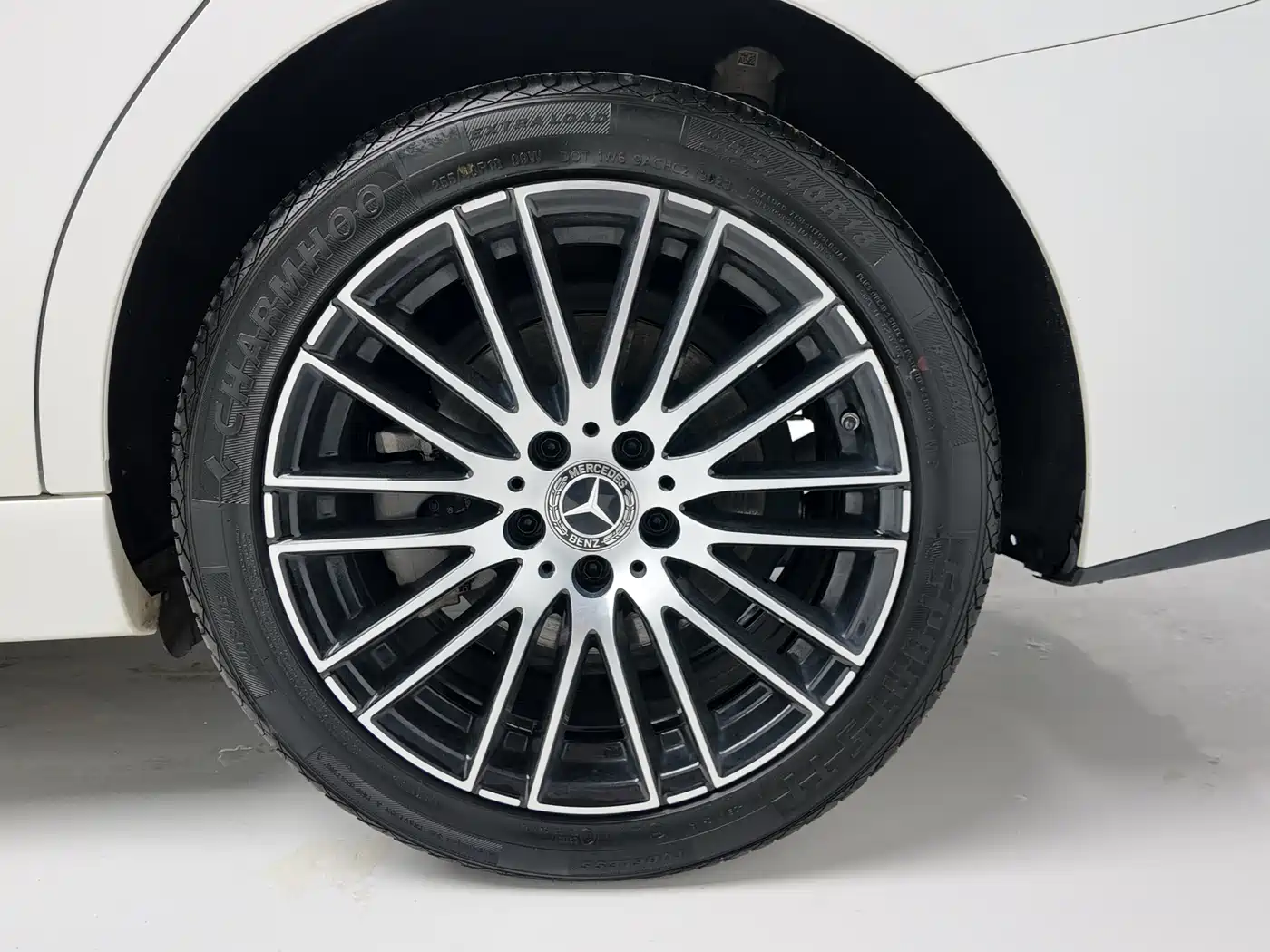 Mercedes-Benz C-Class 2023 Facelift C 200 L Sport Edition фото 8
