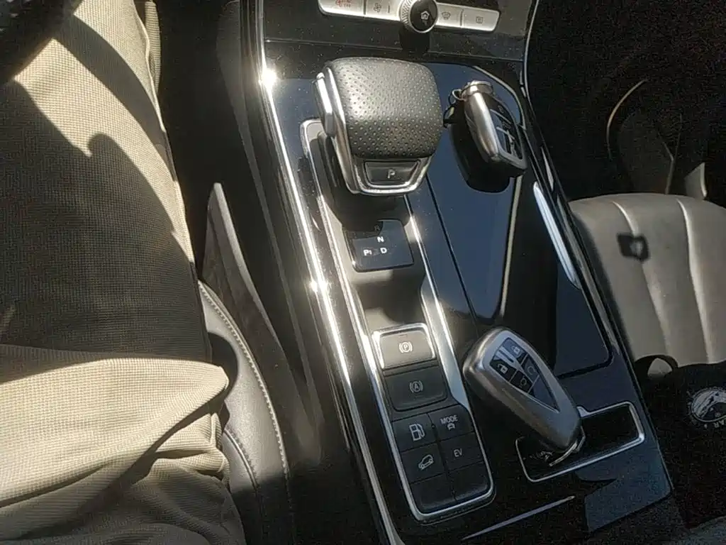 Roewe RX5 eMAX 2021 2020 500PHEV Smart Cockpit Flagship Edition