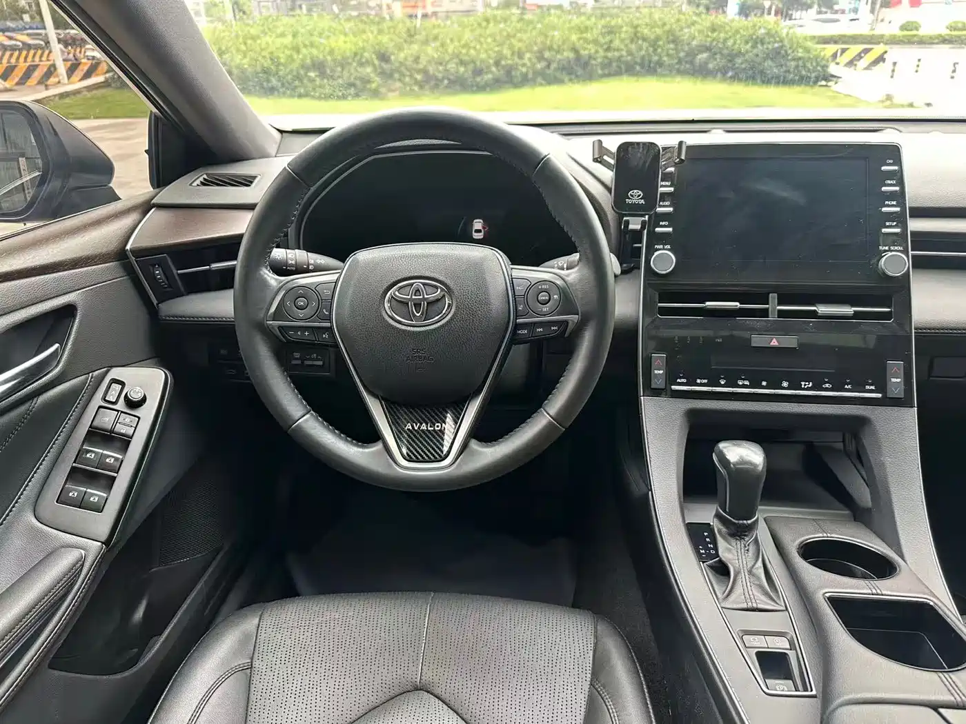 Toyota Avalon 2019 2.0L Luxury Edition (China VI) фото 20
