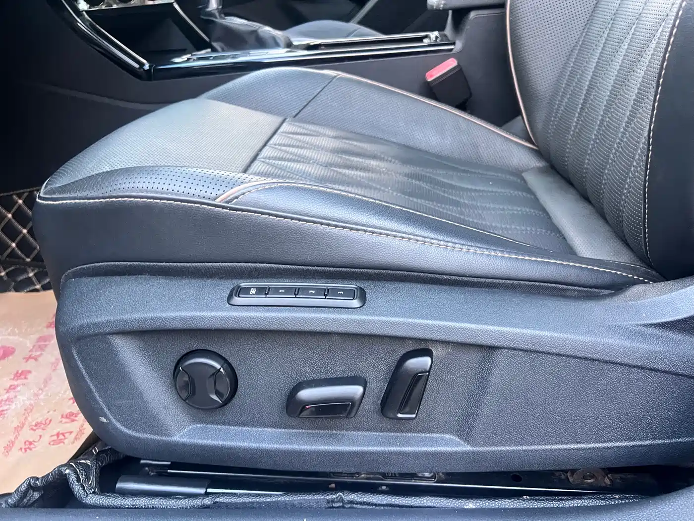 Volkswagen Passat 2019 330TSI Luxury Edition China VI фото 10