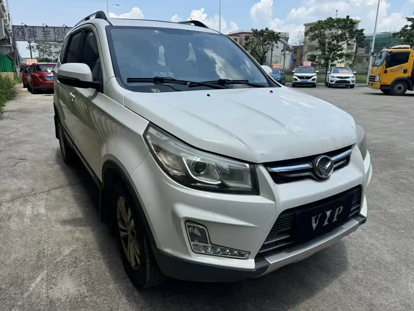 BAIC Huansu S3 2018 2017 1.5L Manual Luxury