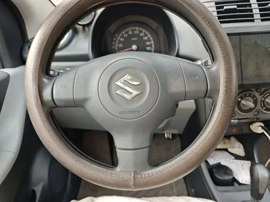 Suzuki Alto 2014 2013 1.0L Automatic Deluxe