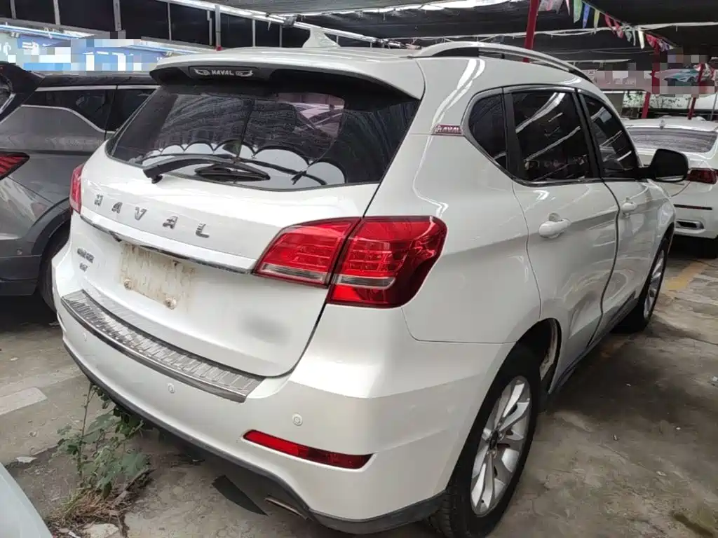Photo 7 - Haval H2