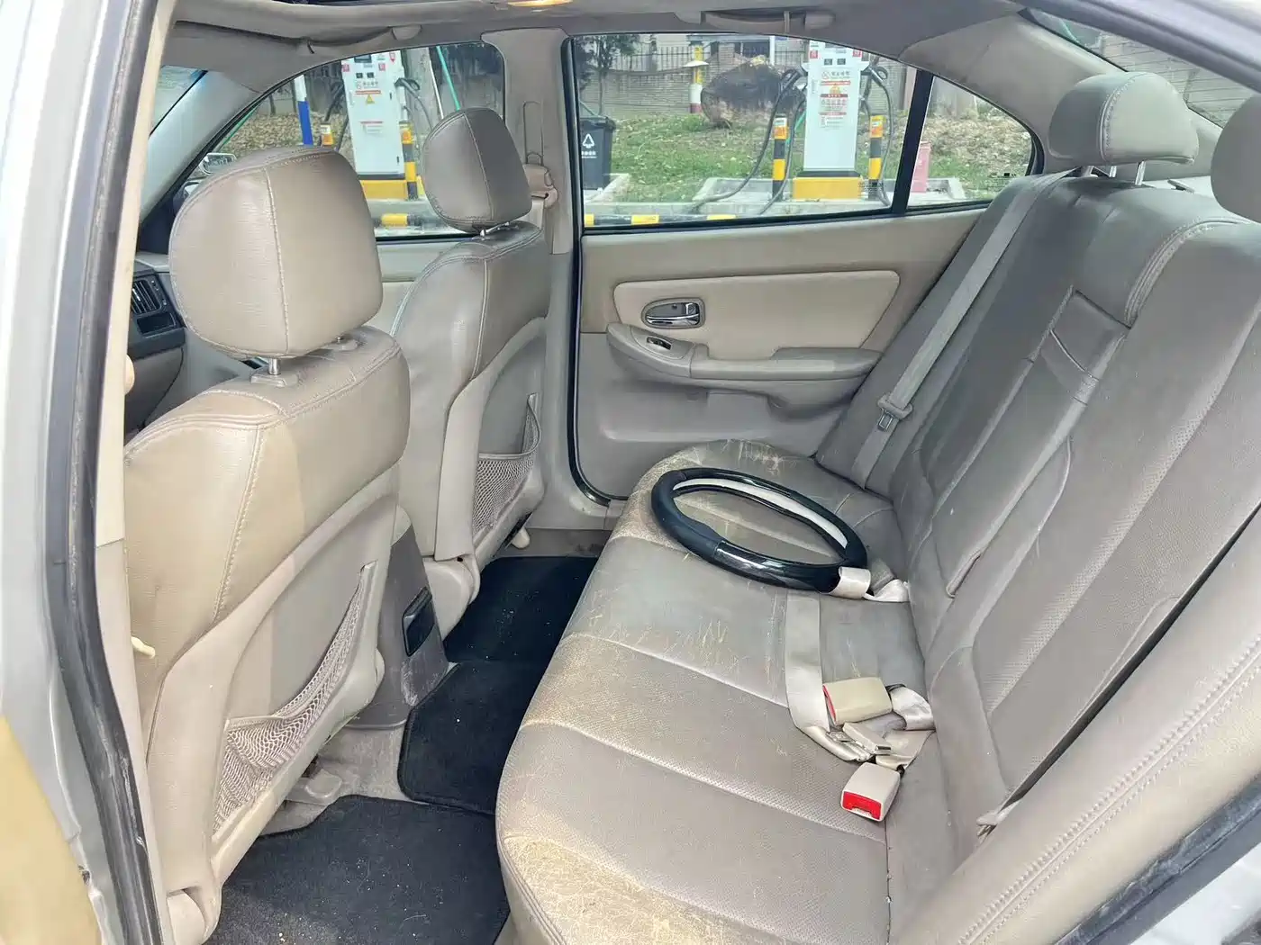 Hyundai Elantra 2005 Model 1.6L Automatic Luxury фото 8