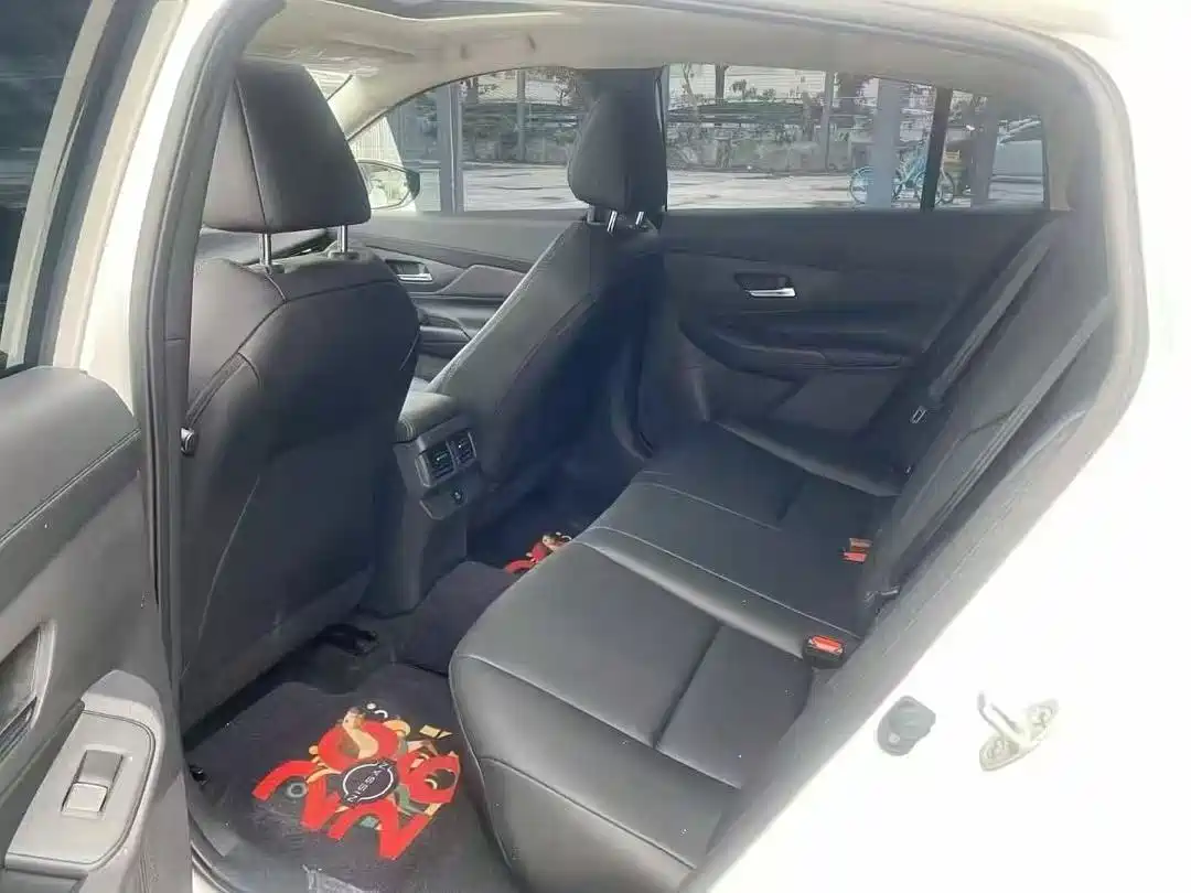 Photo 6 - Nissan Sylphy