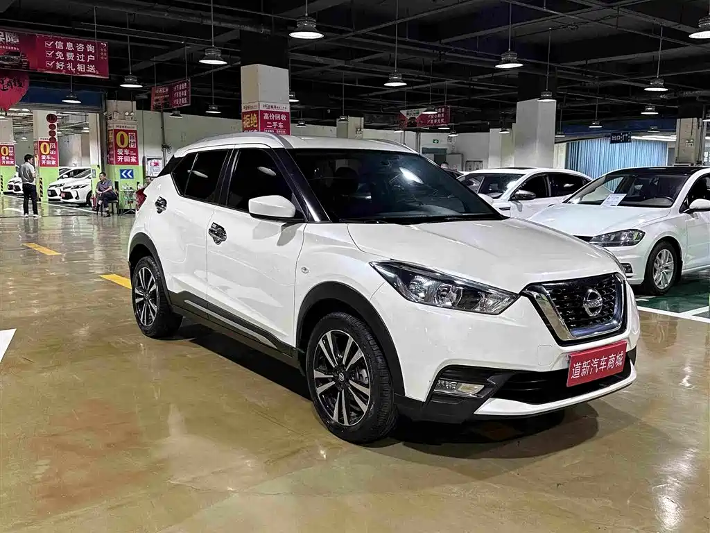 Фото 3 - Nissan Kicks