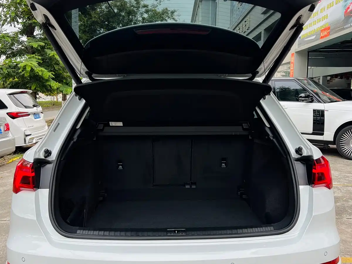 Audi Q3 2022 35 TFSI Progressive Dynamic фото 9