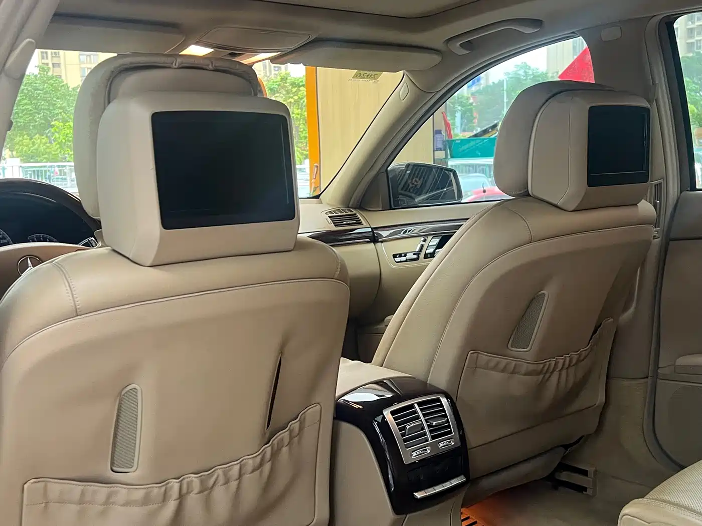 Mercedes-Benz S-Class 2010 Model S 400 L HYBRID фото 24