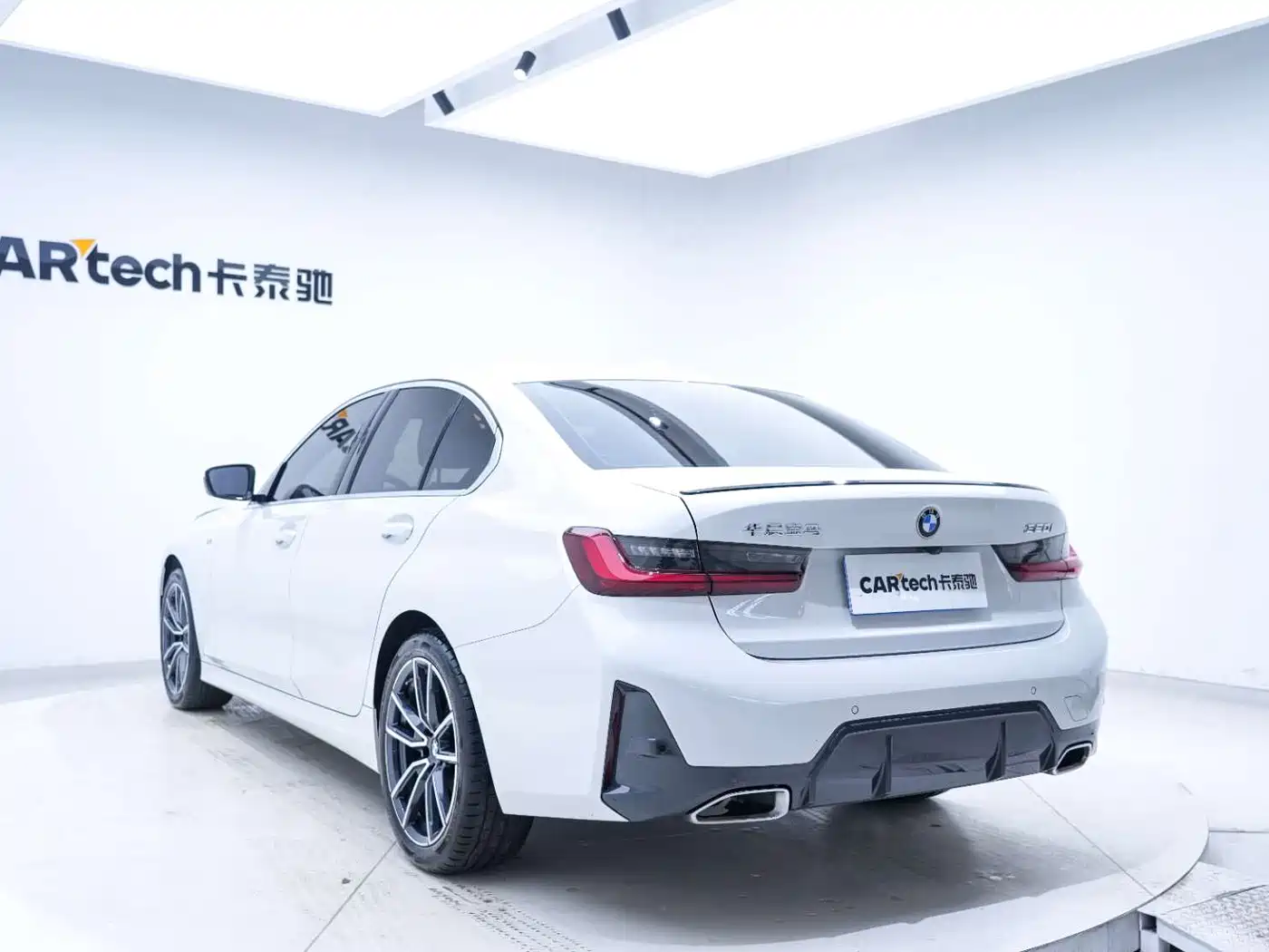 BMW 3-SERIES
