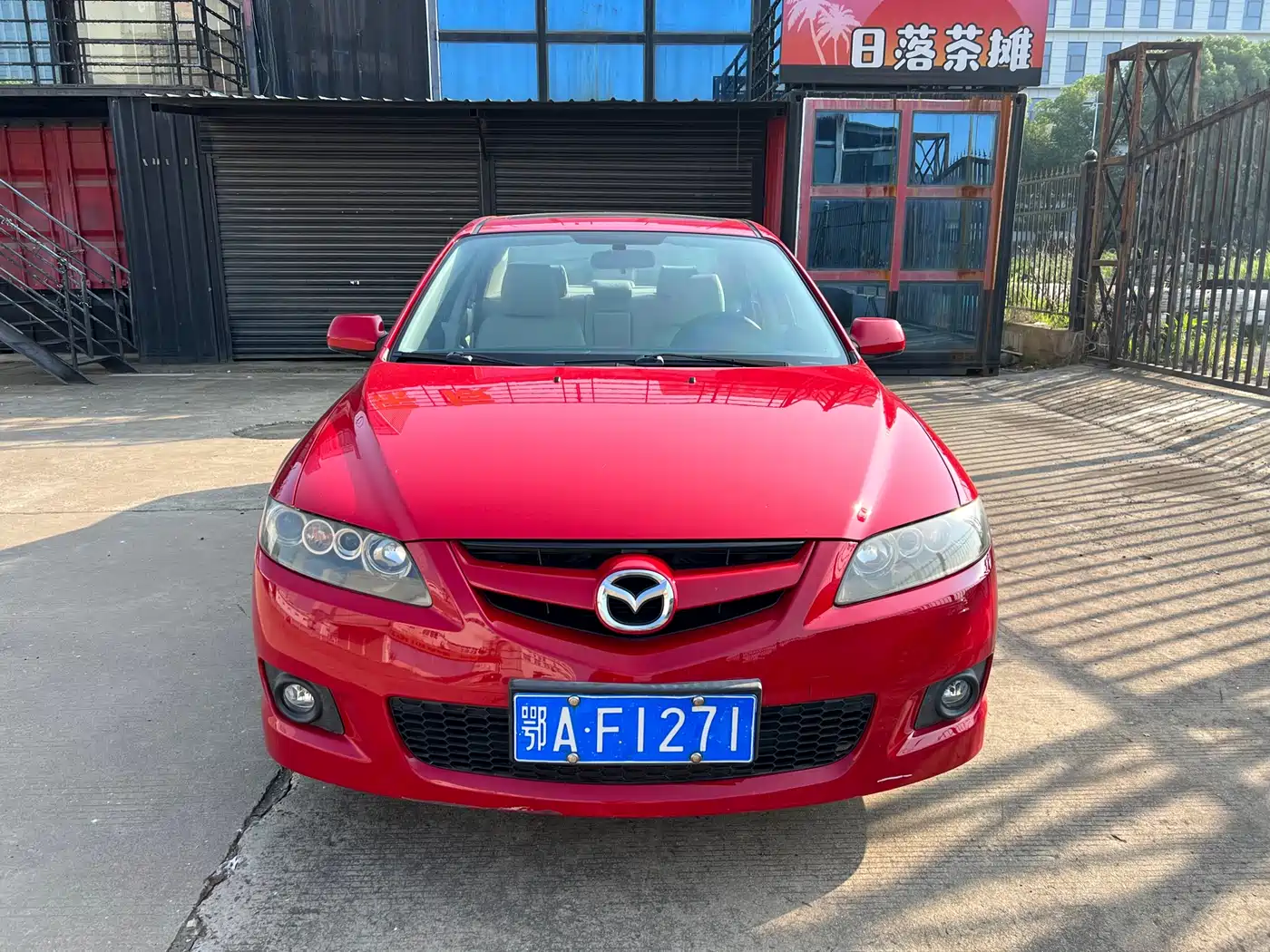Фото 2 - Mazda 6