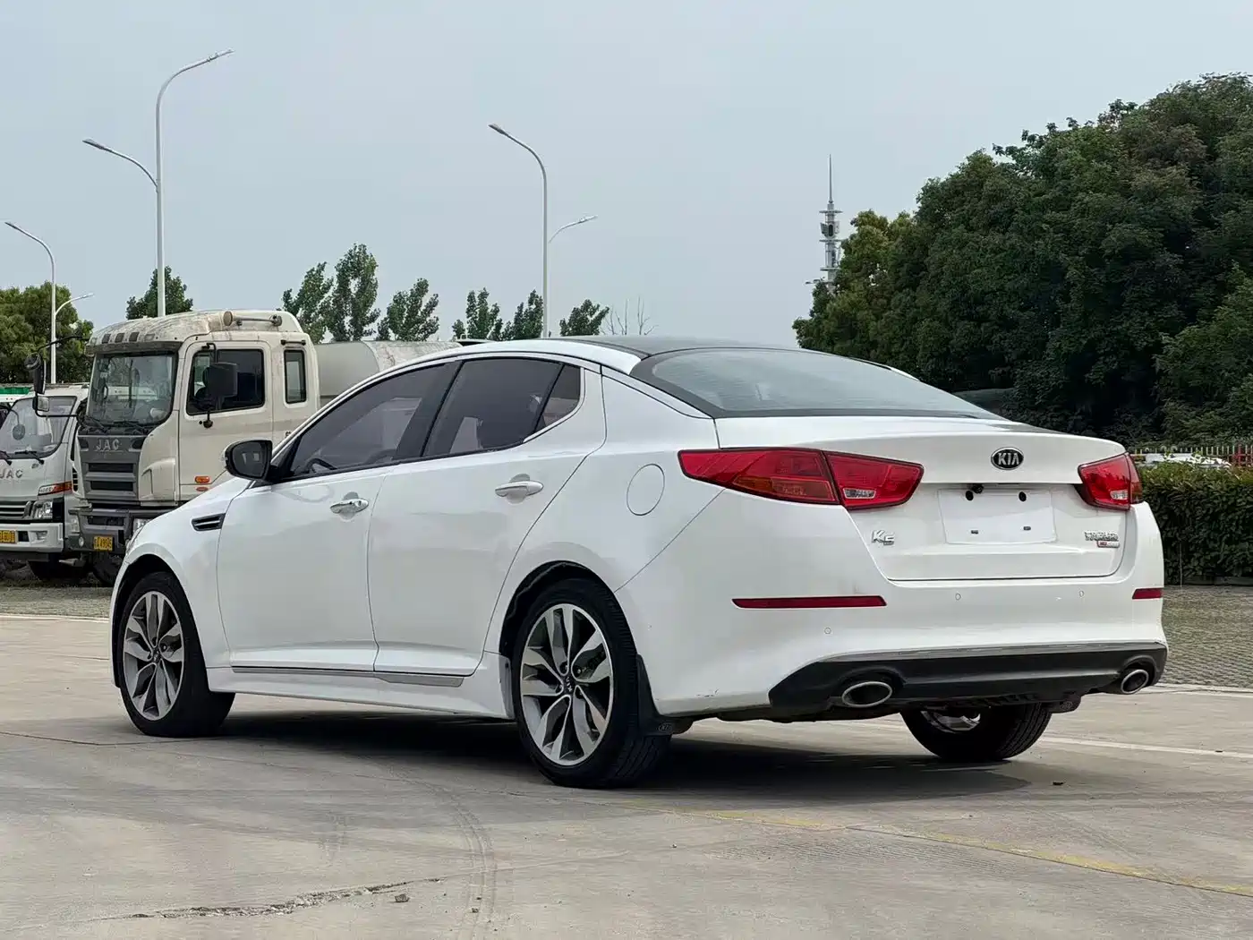 Kia K5 2014 2.0L Automatic LUXURY фото 6