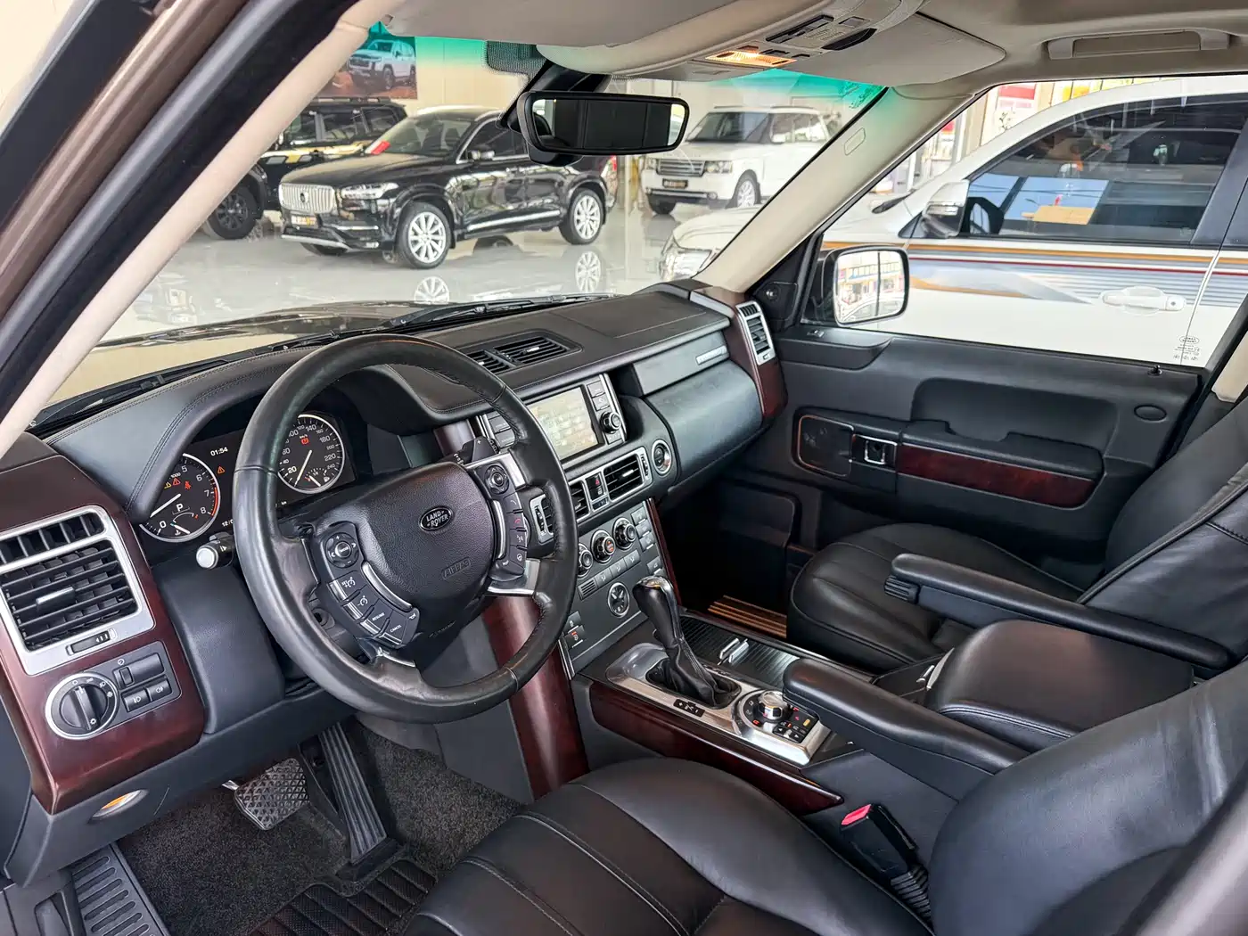 Land Rover Range Rover 2011 2010 5.0 NA V8 HSE