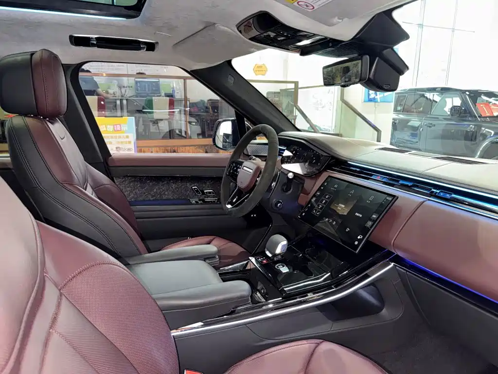 Photo 16 - Land Rover Range Rover Sport