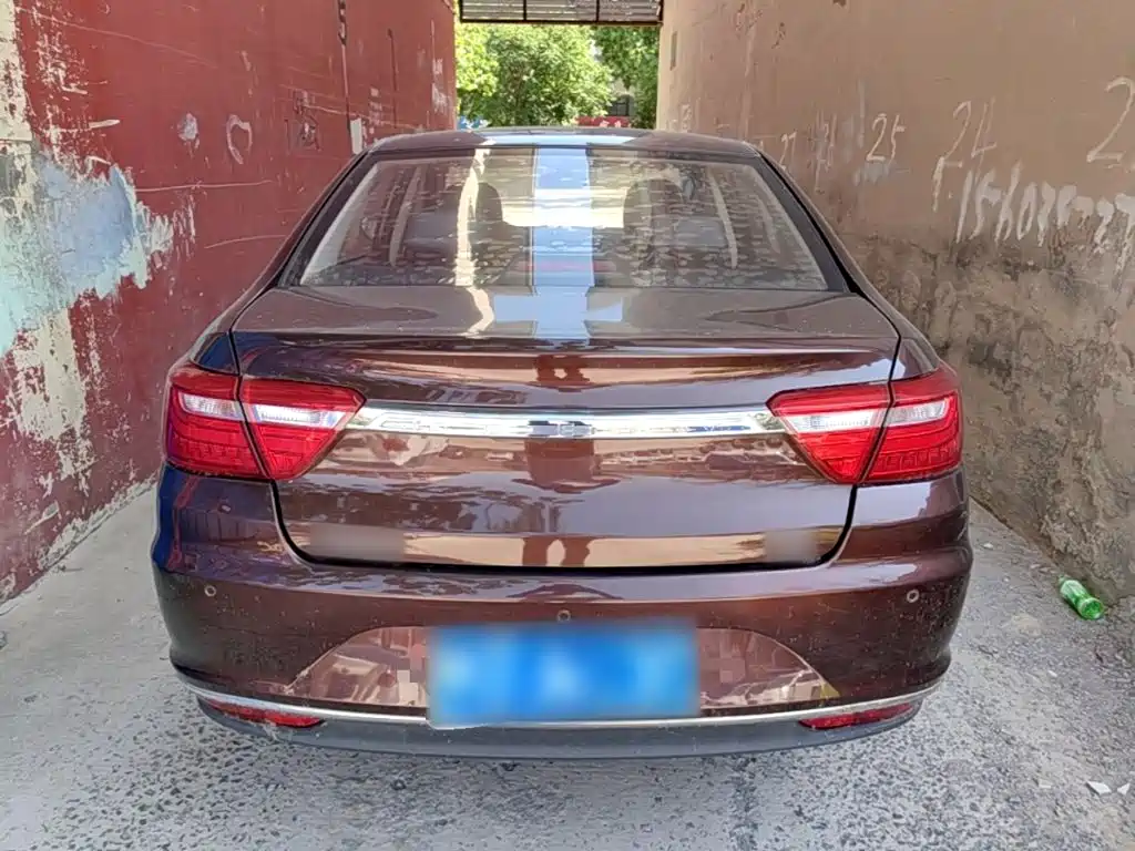Фото 6 - Geely Vision
