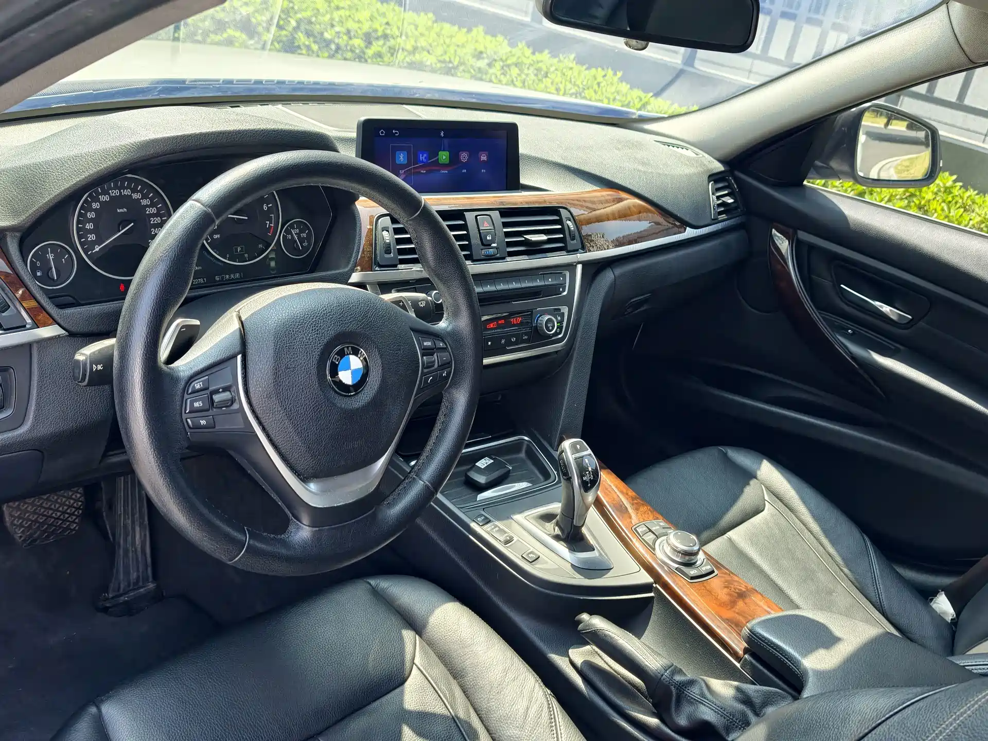 Фото 8 - BMW 3 Series