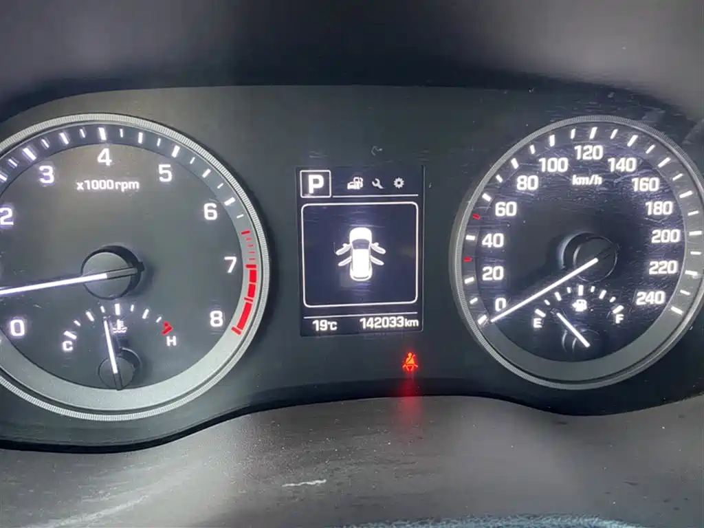 Hyundai Tucson 2015 1.6T Dual Clutch 2WD Smart фото 19