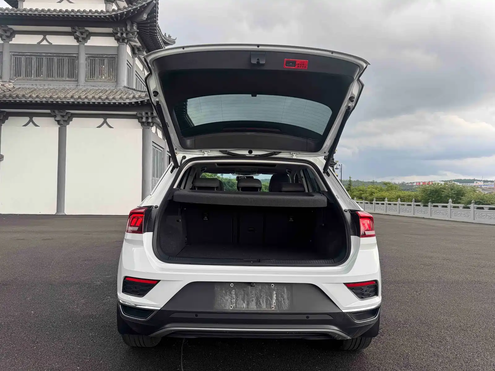 Фото 20 - Volkswagen T-ROC