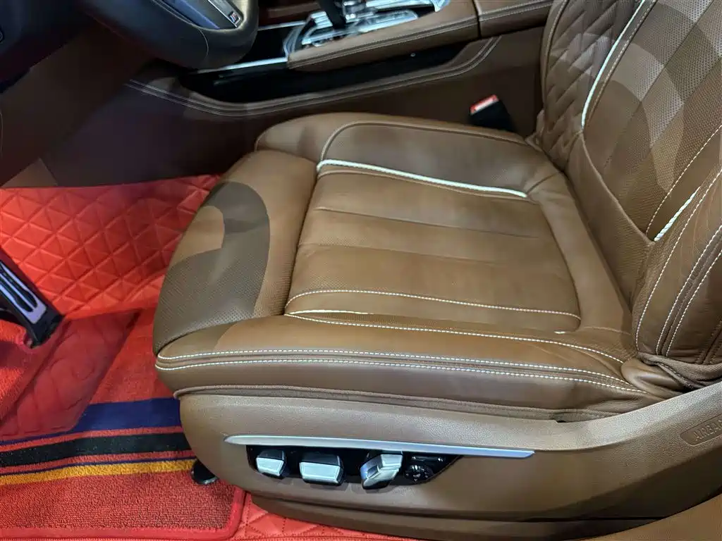 BMW 7 Series 2018 740Li xDrive Premium Type M Sport Package фото 18