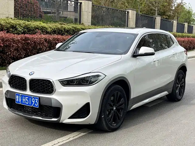 BMW X2 2023 sDrive25i M Sport Shadow Edition