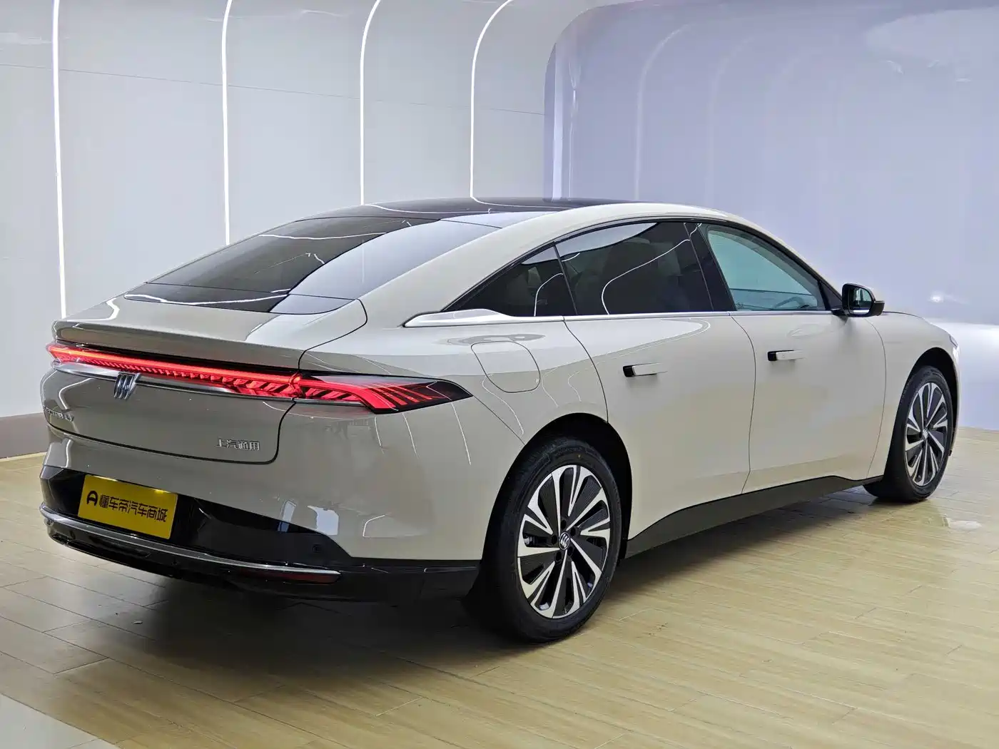 Buick Zenith Sedan 2026 Luxury Edition фото 4