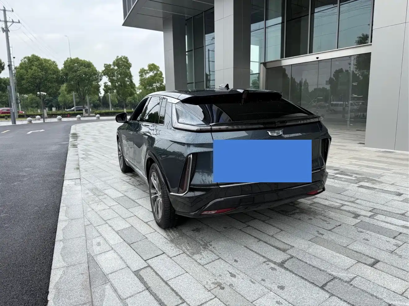 Cadillac IQ Rui Ge 2022 Rear-Wheel Drive Long Range Premium Edition фото 4