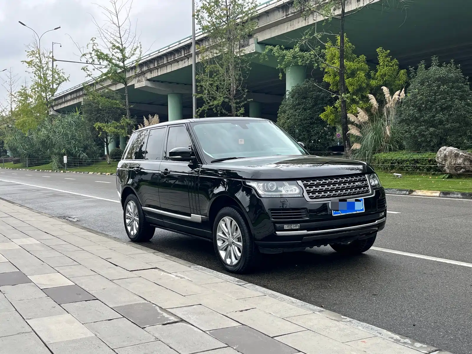 Фото 3 - Land Rover Range Rover