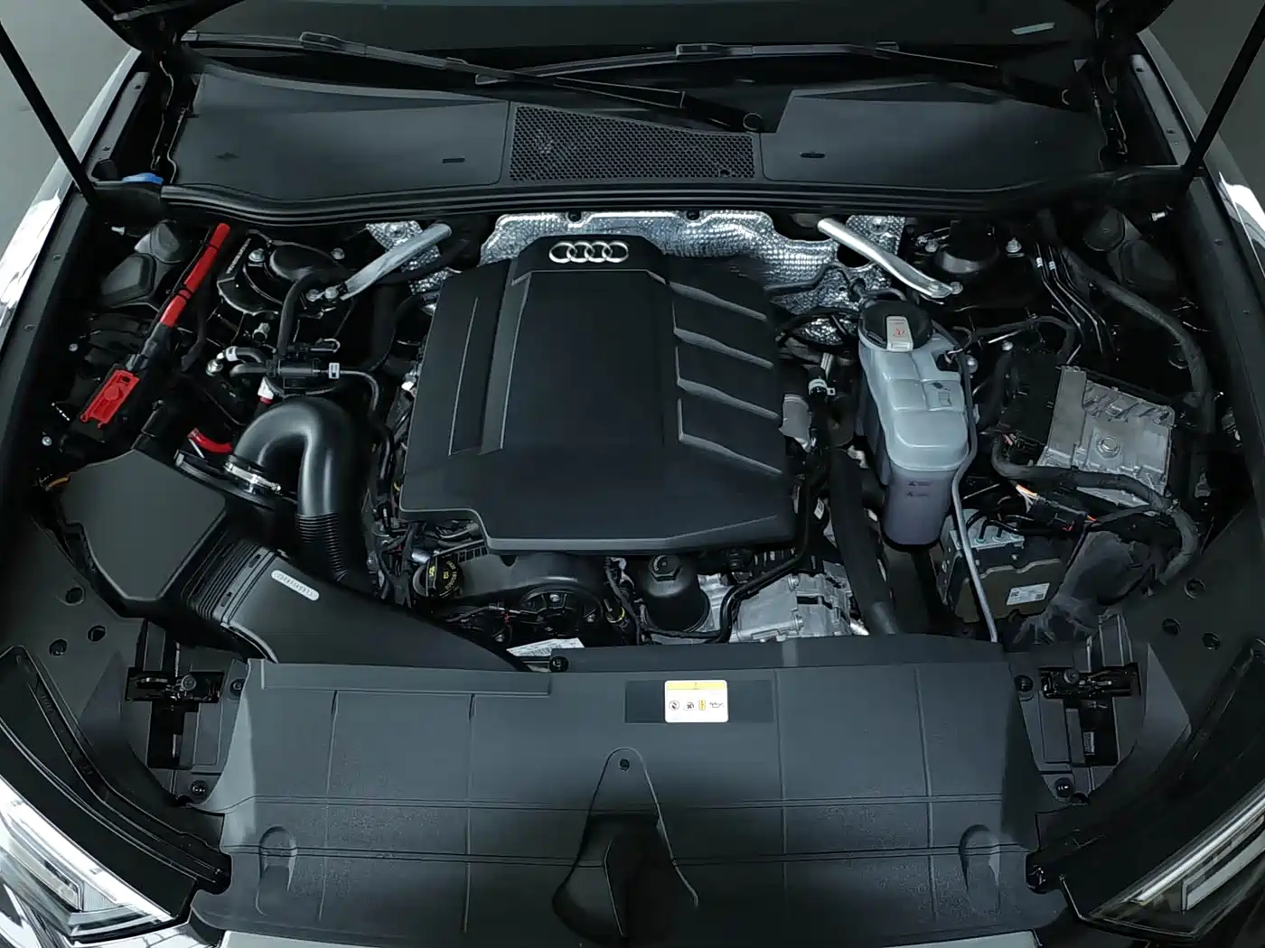 Audi A6L 2024 45 TFSI Premium Dynamic фото 9