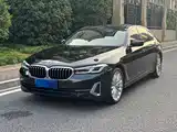 صورة 2 - BMW 5 Series